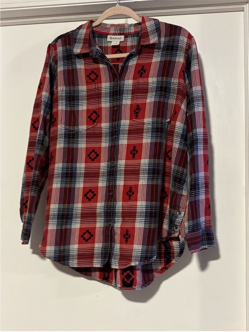 Ariat Red Plaid Long-Sleeve Button-Down Shirt women’s XL like new! - Picture 5 of 8